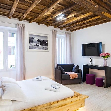 로마 Penna Relais Al Corso B&B 외부 사진